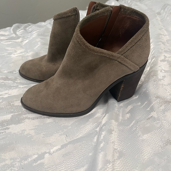 Lucky brand booties - Picture 6 of 7